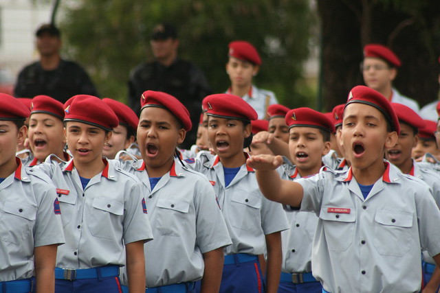 MEC quer criar 103 escolas cívico-militares até 2023