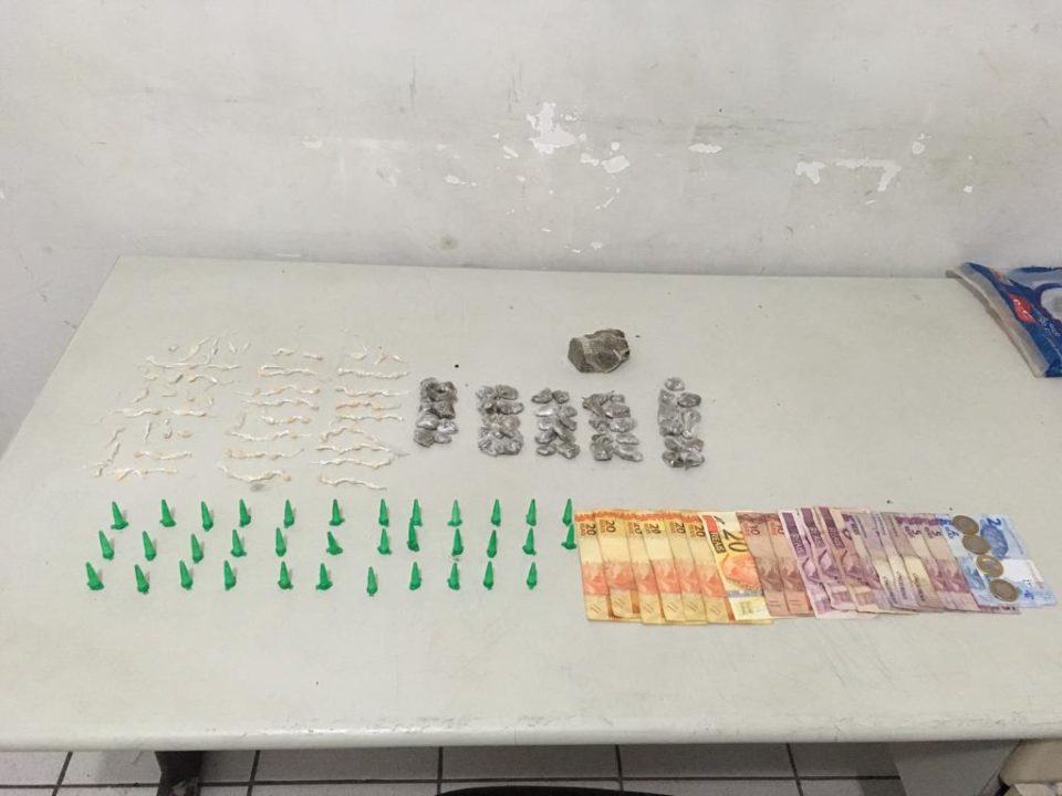 Garoto de 15 anos flagrado com drogas ganharia 30% do tráfico