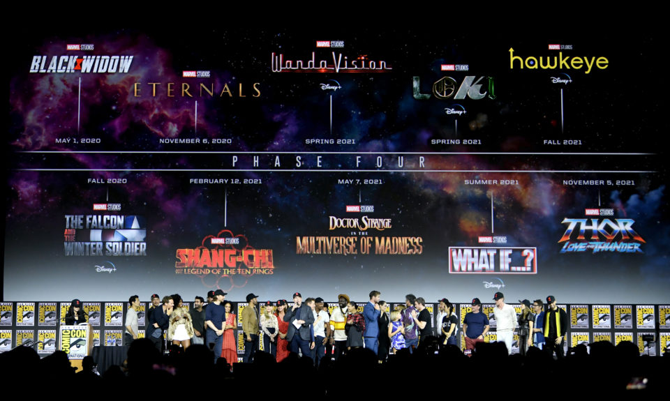 Marvel anuncia datas de dez novos filmes e séries