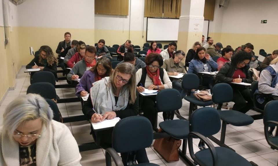 CVV reúne 90 pessoas em curso de capacitação para prevenção do suicídio