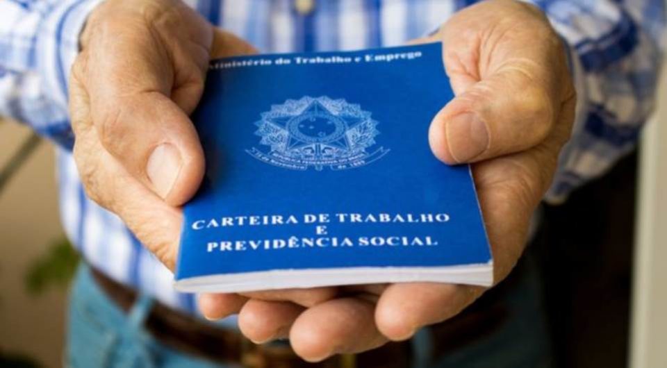 Governo anuncia mudanças em regras trabalhistas