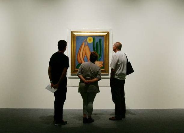 Exposição de Tarsila do Amaral no Masp bate recorde histórico