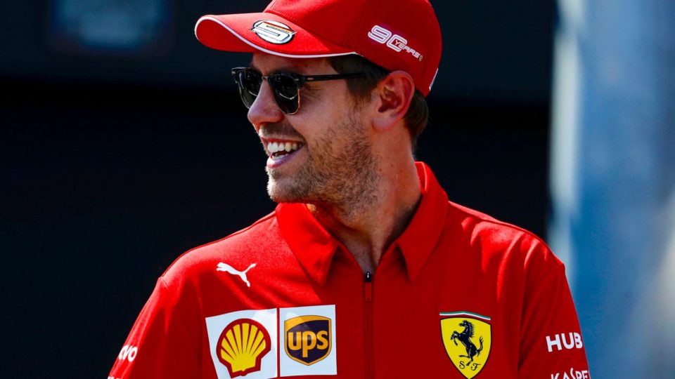 Vettel admite erros e garante motivação elevada na Ferrari e na F-1