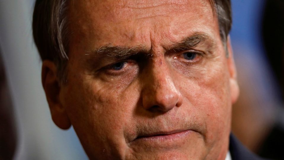 Bolsonaro diz que pretende ‘tirar Coaf do jogo político’