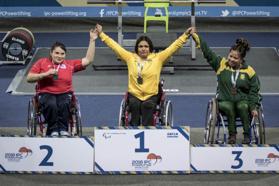 Halterofilismo brasileiro chega a Lima em busca de novos ouros