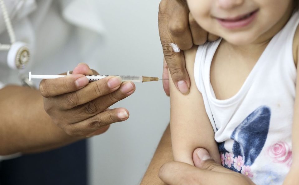Saúde apela aos pais para vacinação contra o sarampo