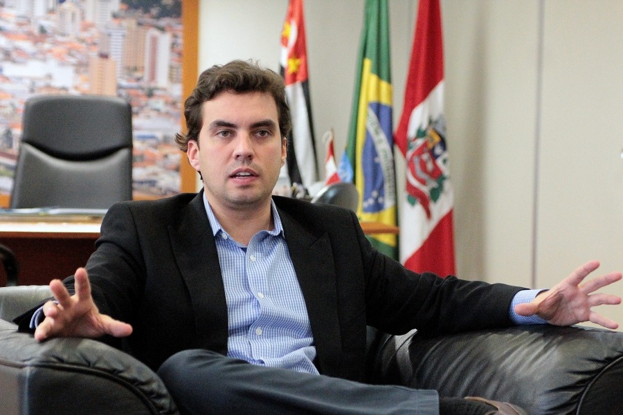 Câmara vota ainda este mês contas do governo Vinicius relativas a 2015