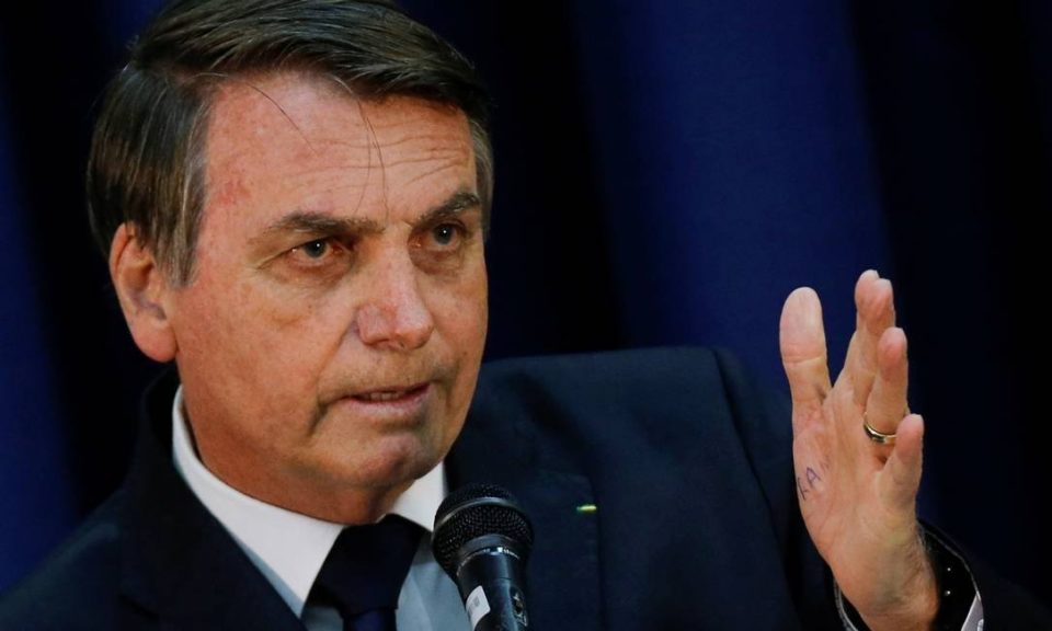 Bolsonaro está seguro sobre indicação de Eduardo para embaixada