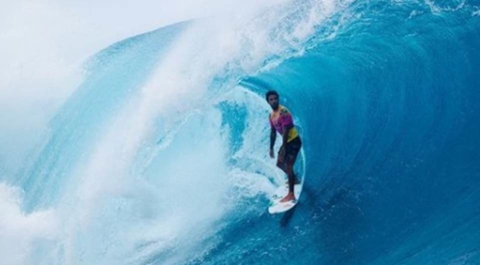 Filipe Toledo festeja liderança e está otimista para etapa na piscina de ondas
