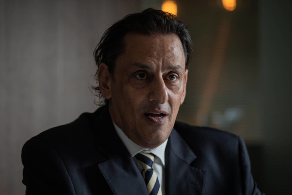 ‘Está em curso uma campanha para atingir Bolsonaro’, diz Frederik Wassef