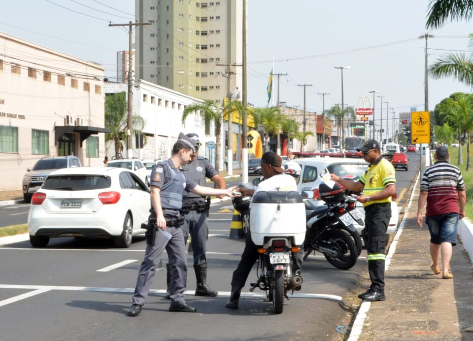 PM inicia ações de conscientização na Semana Nacional do Trânsito