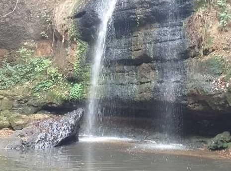 Daem livra cachoeira da contaminação por esgoto no Maracá