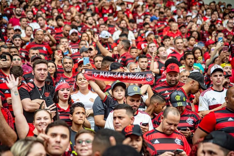 Flamengo celebra novo recorde de público no Brasileirão