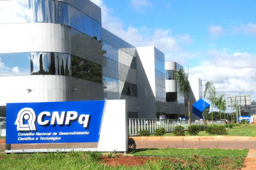 Câmara quer R$ 250 milhões da Lava Jato para CNPq