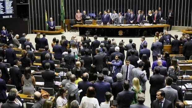 Congresso derruba 18 vetos do Planalto à Lei de Abuso