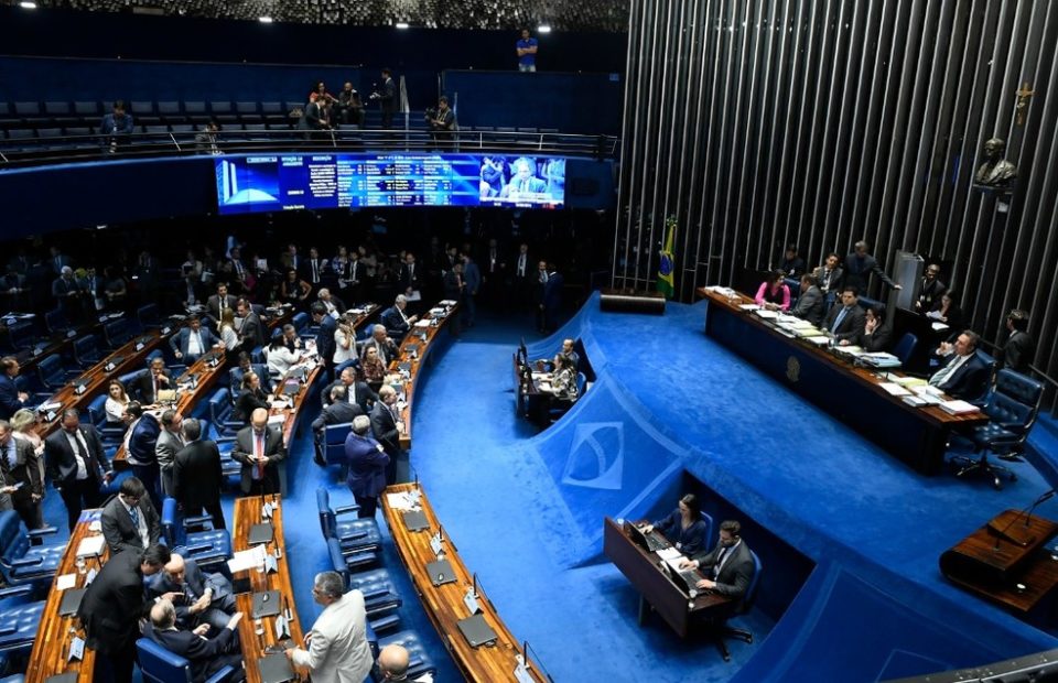 Senado rejeita nomes para conselho do Ministério Público