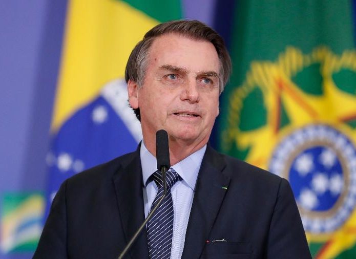 Bolsonaro busca saída jurídica para deixar PSL
