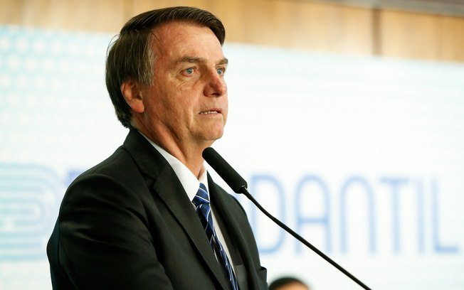 Bolsonaro sanciona limite de gastos de campanha eleitoral em 2020