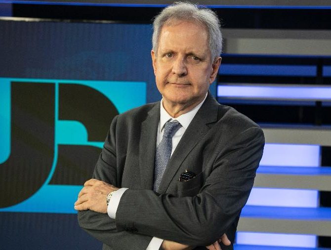 Record TV anuncia contratação de Augusto Nunes