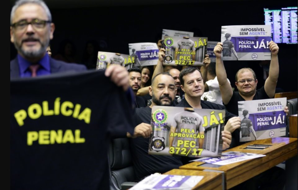 Câmara aprova medida que cria polícia penal