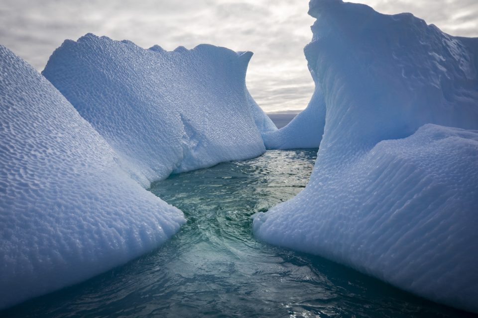 Iceberg do tamanho da cidade de São Paulo se desprende na Antártida