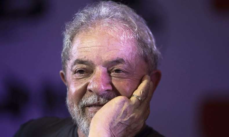 Lula se encontra com lideranças do PT em Salvador
