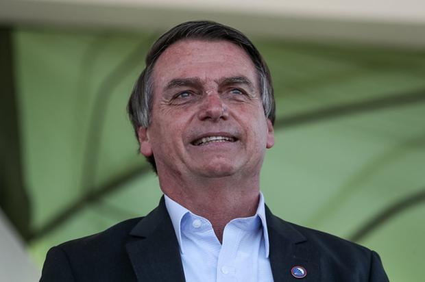 Bolsonaro diz que não mudará ministério ‘por enquanto’