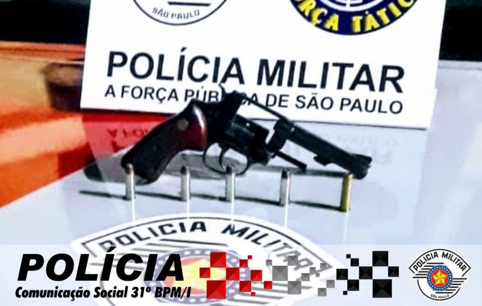 Procurado por roubo é preso por porte de arma em Ourinhos