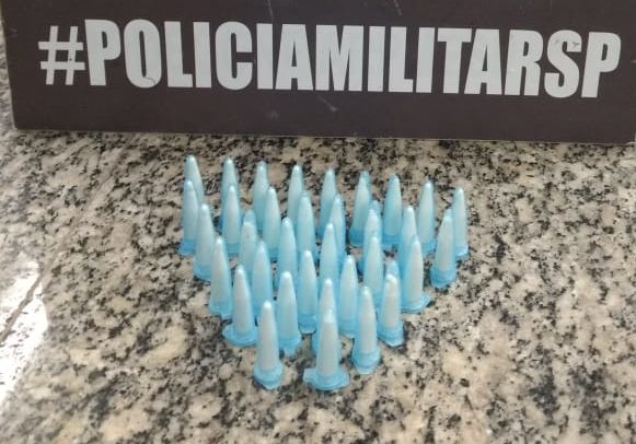 Adolescente de 15 anos é flagrado com cocaína em Garça