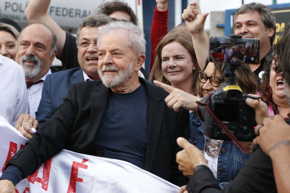 Lula diz que vai viajar o País para ‘propor alternativas’