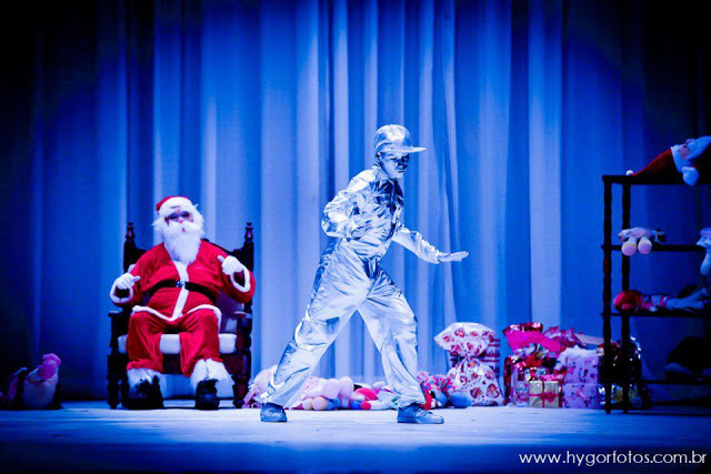 Espetáculo “A Magia do Natal” acontecerá nesta terça no Teatro