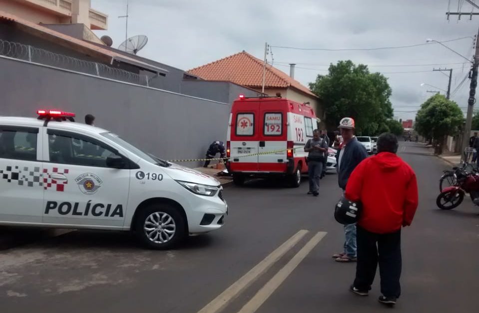 Homem é morto a pauladas após discussão em Assis