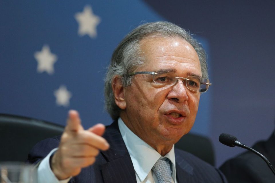‘Não sai tão cedo’, diz Guedes, sobre reforma administrativa