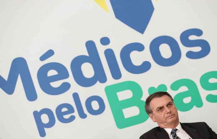 DOU publica lei que institui o Médicos pelo Brasil