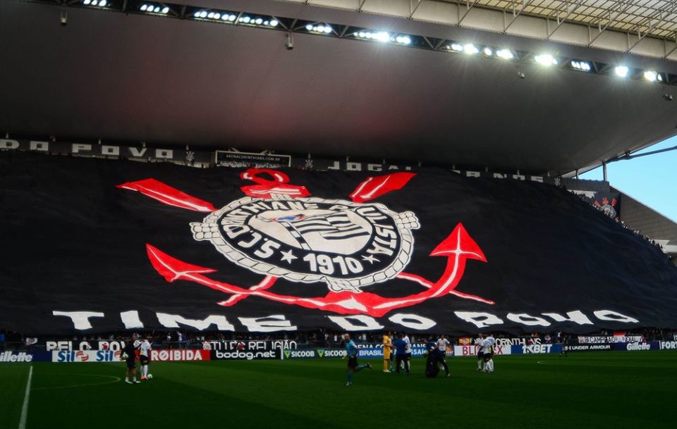 Corinthians ficará nas mãos do BMG e da Caixa em 2020