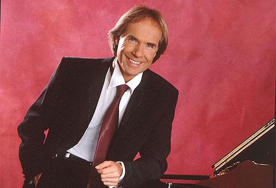 Richard Clayderman faz shows no Brasil em abril de 2020