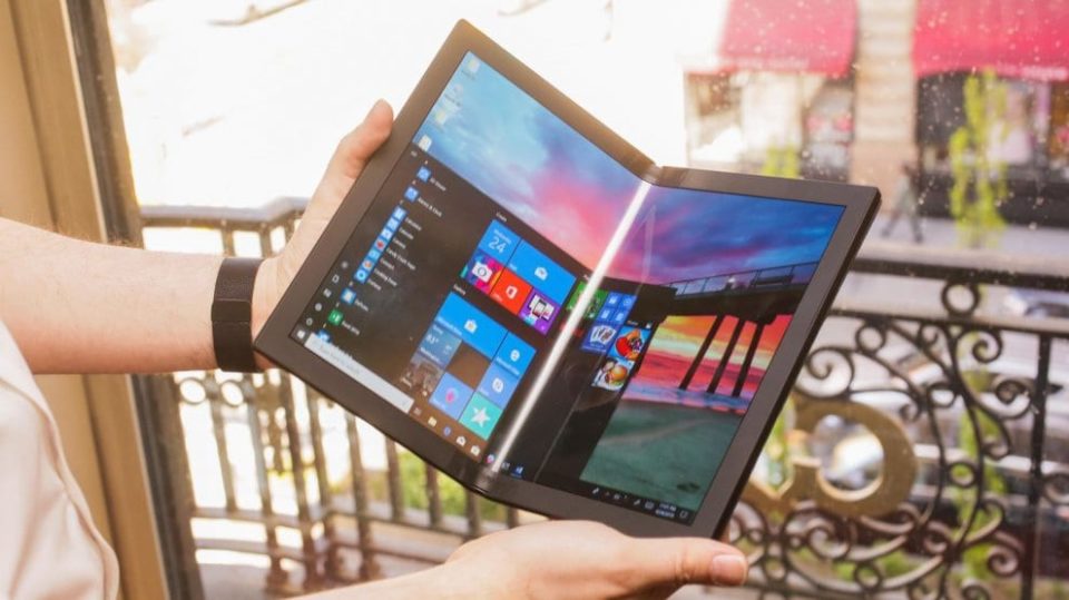 CES 2020: Lenovo lança notebook de tela dobrável por US$ 2,5 mil