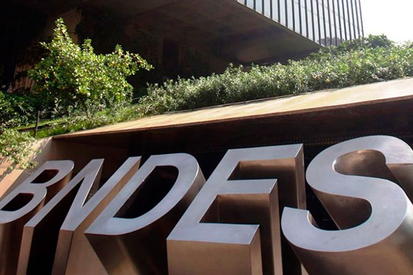 Custo para abrir ‘caixa-preta’ deixa ex-BNDES surpreso