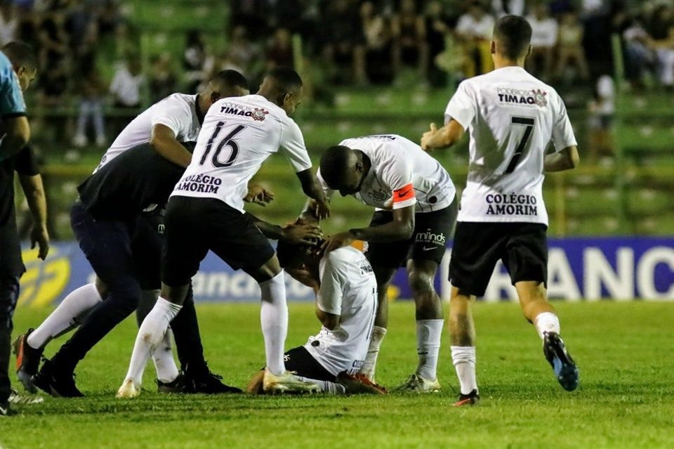 Corinthians vence Juventude e avança às oitavas de final da Copinha