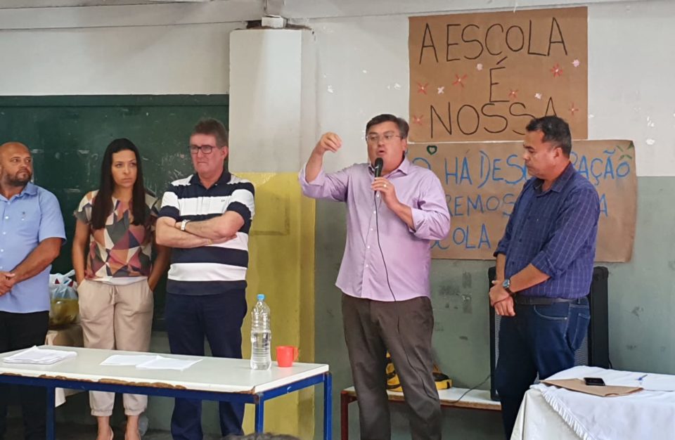 Prefeito Daniel e Estado garantem continuidade de escola em Nóbrega