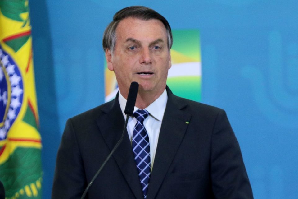 Bolsonaro diz não haver problemas sobre Davos, aço e EUA