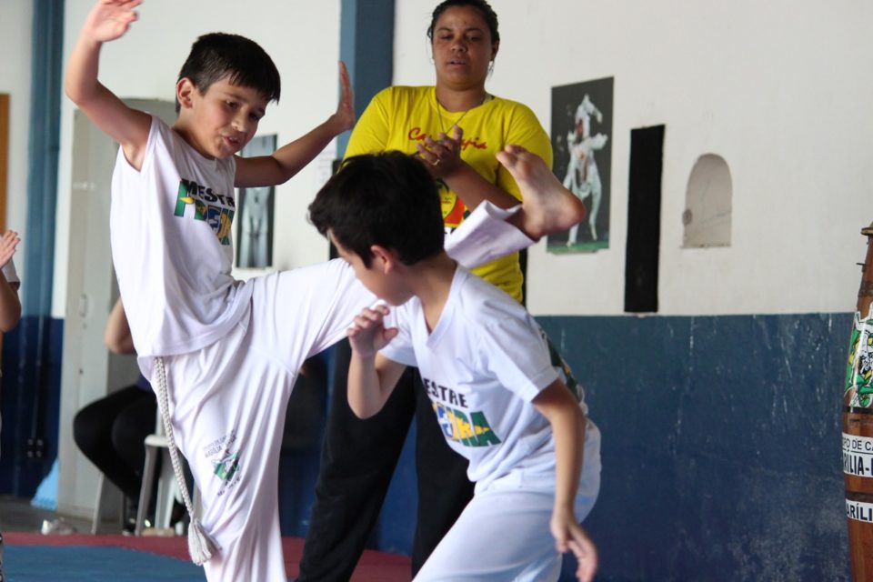 Secretaria de Esporte oferece aulas gratuitas de capoeira