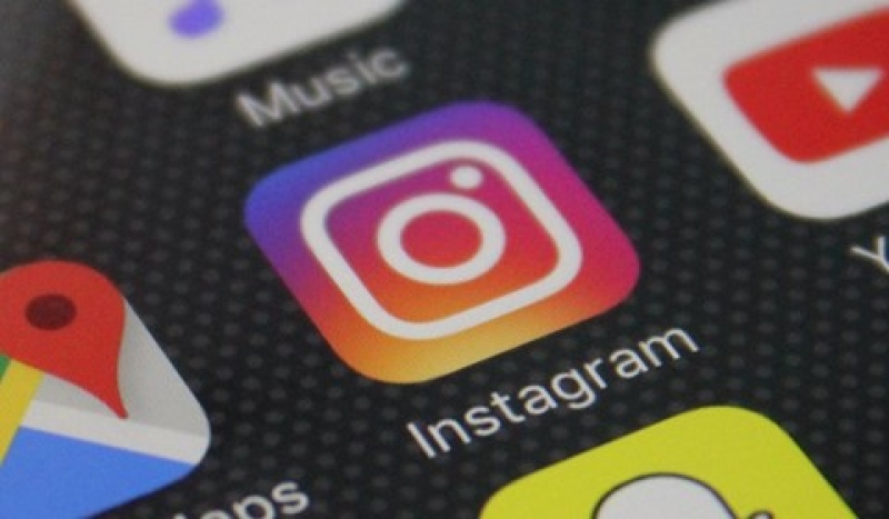 Instagram começa a oferecer mensagens diretas na web
