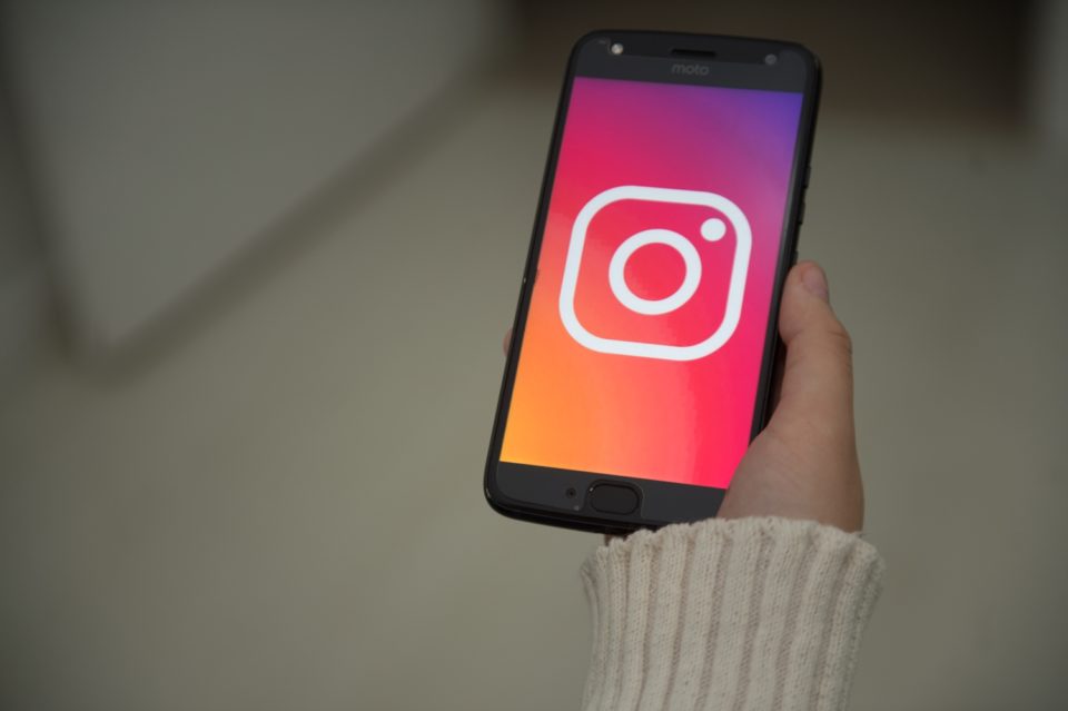Instagram lança novos efeitos e ferramenta de edição de vídeo