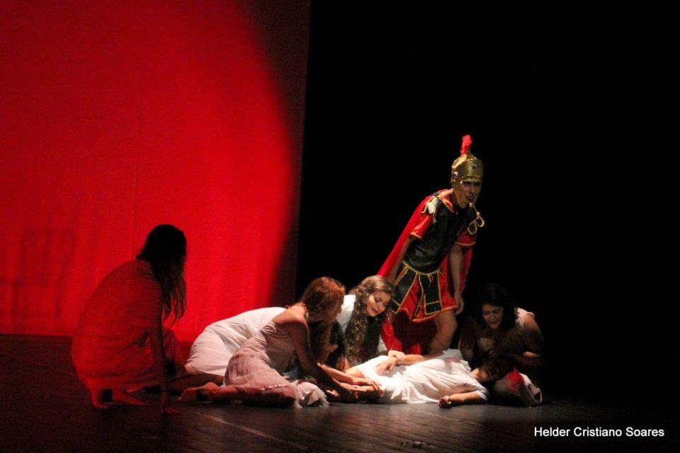 Prefeitura realiza apresentações do Projeto Teatro da Cidade