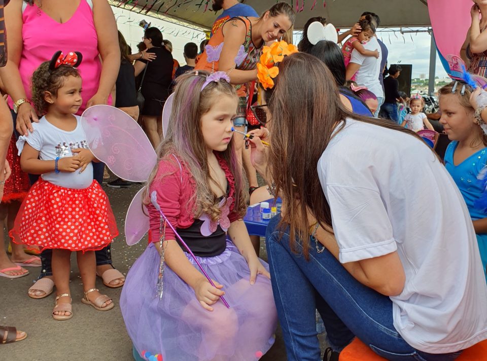 Bloquinho infantil faz sucesso no Carnaval do Marília Shopping