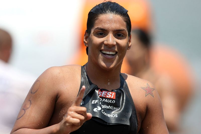 Ana Marcela é eleita a melhor do mundo na maratona aquática