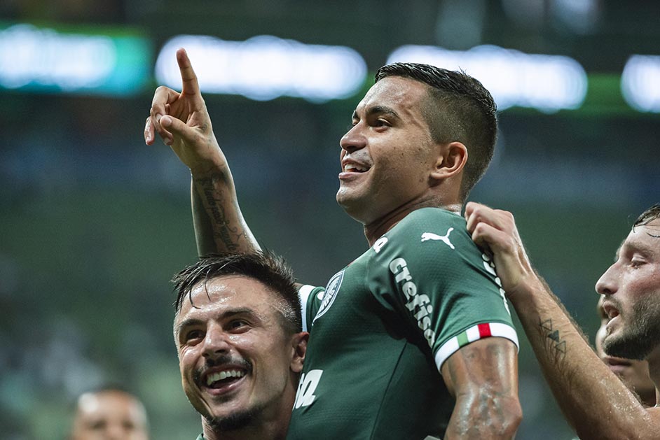 Palmeiras ganha do Guarani e assume liderança do grupo