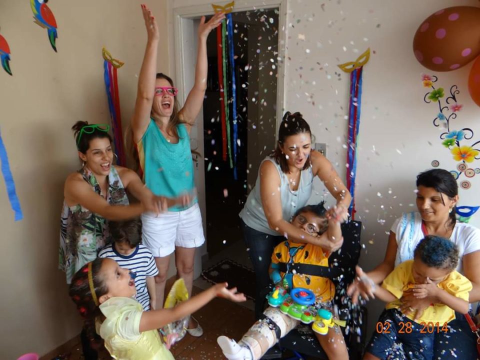 CarnaEspecial: Mães lutam por inclusão e ‘direito à alegria’