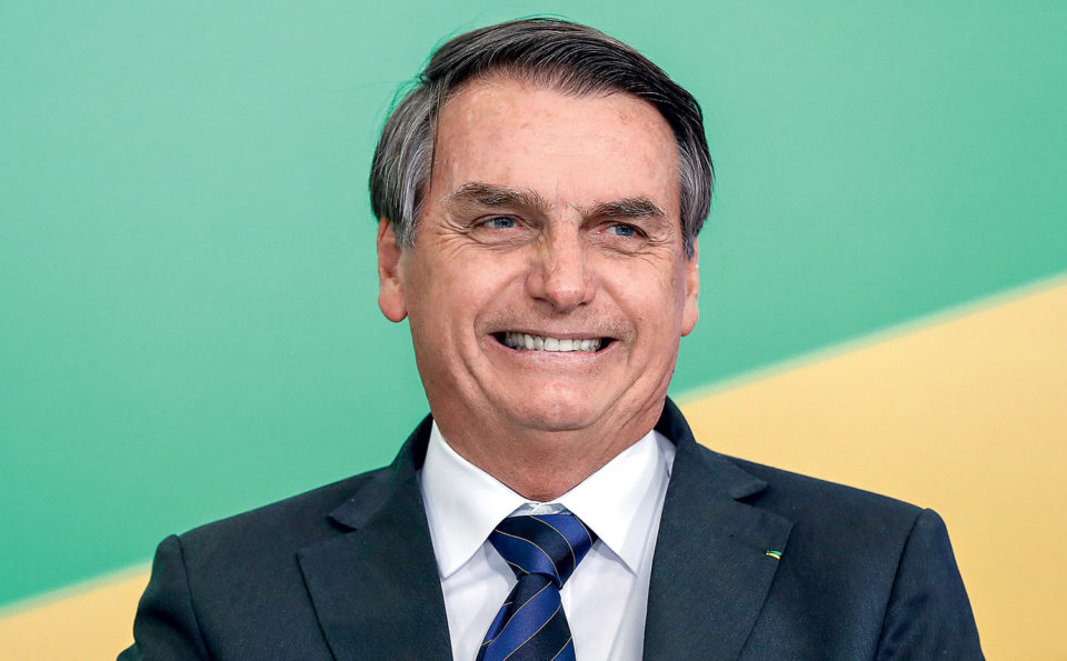 Bolsonaro divulga vídeo para ato contra o Congresso Nacional